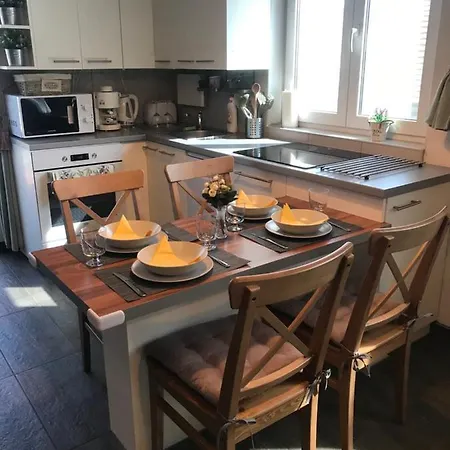 Homoki Wellness Ueduelohaz בית נופש בלטונקראטיה