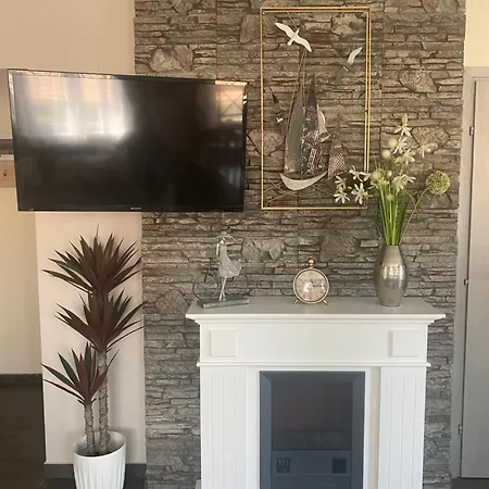 Homoki Wellness Ueduelohaz * Балатонакараттья