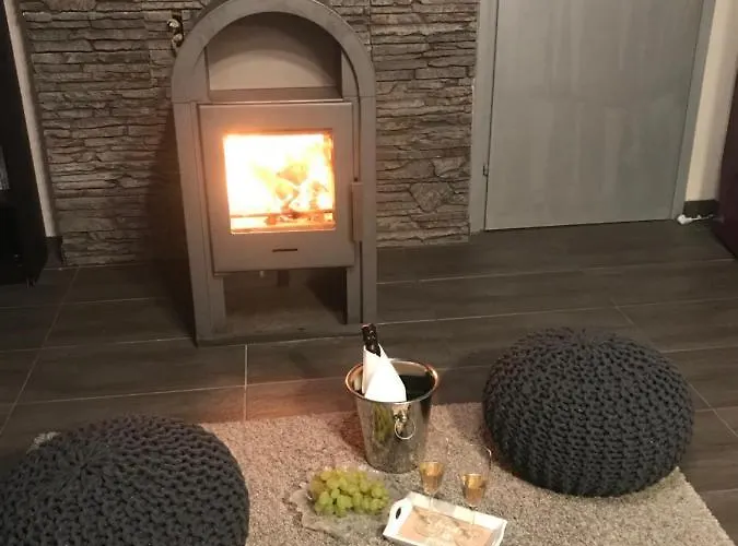 Homoki Wellness Ueduelohaz * Balatonakarattya