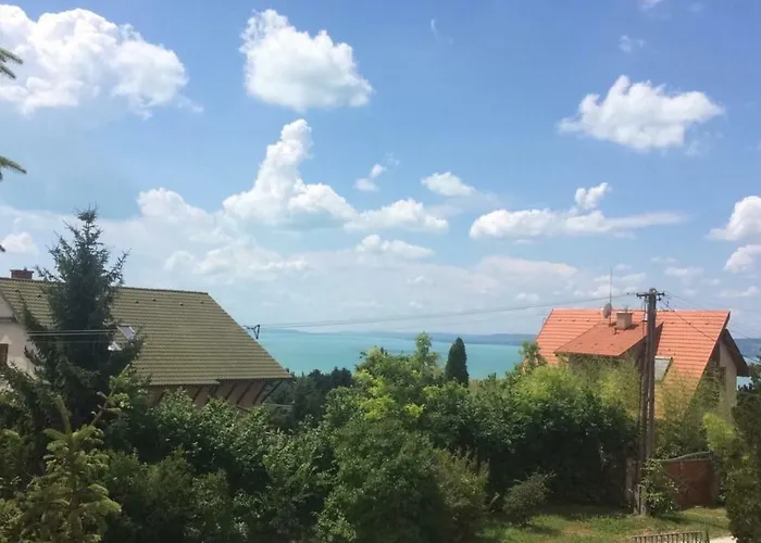Homoki Wellness Ueduelohaz Vakantiehuis Balatonakarattya